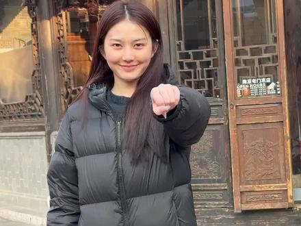 红玫瑰➕手推波|盘点我在南京做过的绝美妆造!
#南京妆造 #手推波 #南京约拍 #旗袍 #旗袍写真