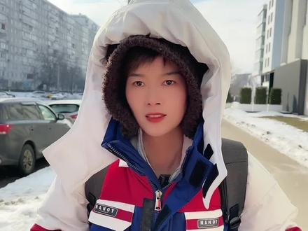 #出差 #俄罗斯 这里不能刷咱们国家的信用卡,钱快花完了,得去借点现金了 @Mia助理阿丹