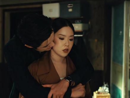 爱情没有神话:凌奕凯故意带其他女人睡在婚房里让赵兰心看见#五月专心研究爱情没有神话 #爱情没有神话 #唐嫣独身女人改名热播中 #唐嫣 #赵又廷