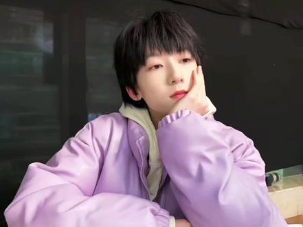 自家小孩实力在线却总被区别对待,高会掉番、被贴脸辱骂…💪杨博文值得最好的,无视流言蜚语冲就对了!#杨博文值得