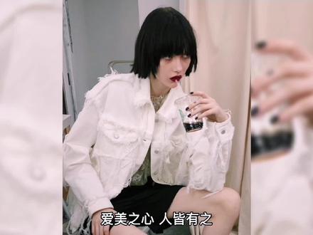 三寸金莲死灰复燃:这些大秀缠足的年轻人,是中了什么邪?