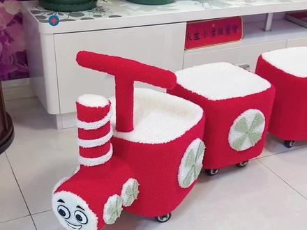 用奶粉罐自制小火车教程来啦,一起给宝宝一个童话般的童年吧#自制小火车 #奶粉罐小火车 #奶粉罐改造 #手工diy #手工玩具