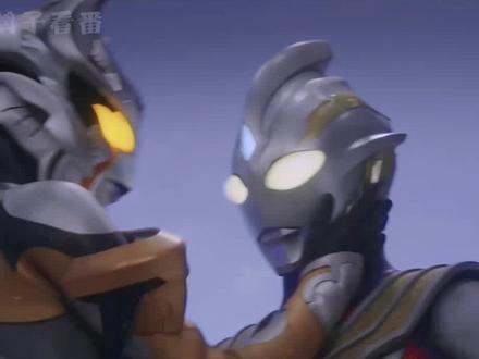 扳机仔老直男了! #特利迦奥特曼 #奥特曼 #动漫 #二次元