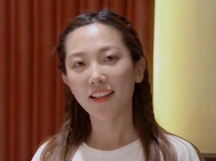 #中华美食群英榜 来自美女主播的灵魂拷问:你真的会剥虾吗?