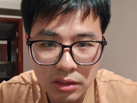 小米YU7 GT是“特调车”?
本来,这应该是整个中国汽车圈值得鼓掌的一天。
结果却出现了最荒诞的一幕:一群天天把“支持国产”挂嘴边的人,开始疯狂质疑是不是特调车。
纽北不是普通赛道,这里每一秒都是巨大突破,1秒、2秒,已经是动力、底盘、轮胎、空气动力学全部拉满后的极限。
而14秒是什么概念?这是碾压,是断层。如何特调?#小米汽车