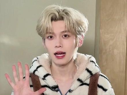 上新了!在抖音,和@孙恩盛 一起get新年限量护肤好礼!
#黛珂孙恩盛#上新了在抖音