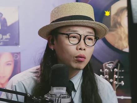 被宋亚轩《whoknows》震惊到!
#宋亚轩#宋亚轩whoknows#whoknows#乐评#神级现场