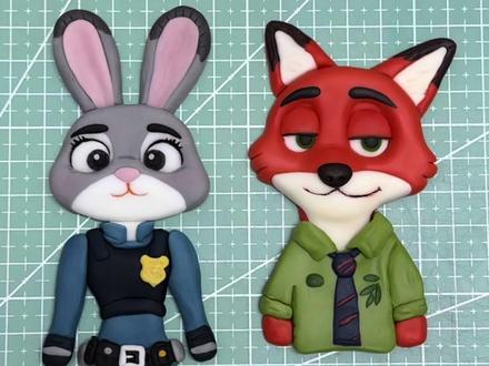 超可爱的朱迪翻糖糖牌教程来了!满满的知识点哦!喜欢的小伙伴们点赞关注下吧,下期糖牌教程出尼克的哦!
#疯狂动物城2 #翻糖糖牌教程 #仙妮贝儿翻糖#朱迪蛋糕#翻糖装饰