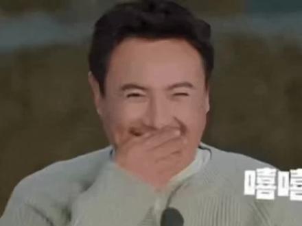 #年轻人花式过大年夯爆了 你有多久没在过年的时候又唱又跳了