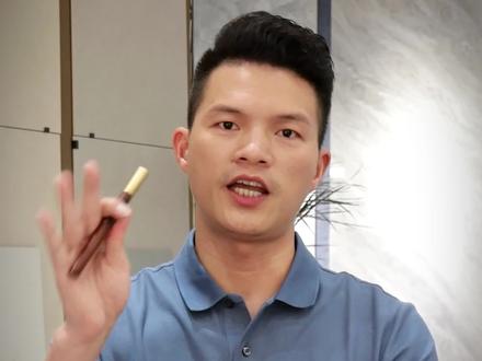 瓷砖背后的粉末到底是什么?是脱模剂吗?为什么瓷砖会脱落#网红瓷砖店 #泽韬建材现代砖 #瓷砖避坑 #瓷砖批发 #装修避坑