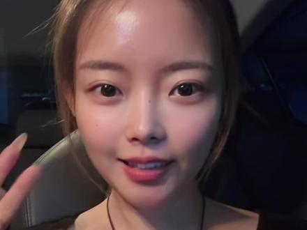 视频是昨天拍的,今天已经开始陆续恢复迪拜两座机场的航班。 愿世界和平 #就想说点大实话 #日常唠嗑 #迪拜 #美以 #迪拜的北鼻