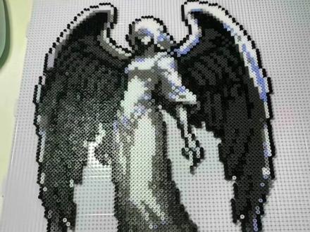 白色加黑色是什么!是天使!图纸来源:神通小崽 #拼豆 #小熊豆拼豆 #拼豆图纸 #天使#抖音二创激励计划 @抖音小助手 @抖音创作小助手