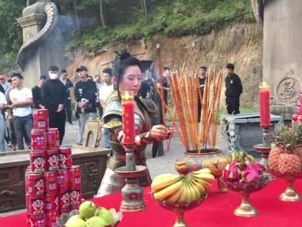 祝剧组:九鼎记之禹皇宝藏开机大吉