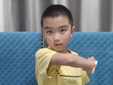 #百变魔尺 这次我们来做戴拿奥特曼的变身器,戴拿闪光剑