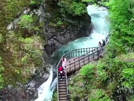 夏天总要感受下山野瀑布吧,本溪大石湖值得一游#旅行推荐官 #暑假嗨玩计划 #大石湖 #亲子游玩好去处 #好山好水好风景