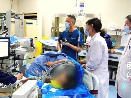 患了慢性结肠炎如何治疗?医生:诱因很多,治疗方式也要因人而异 #肠炎 #慢性肠炎 #慢性肠炎如何调理