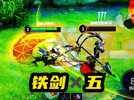 前期买了五把铁剑的孙策,面对吕布也能追着打