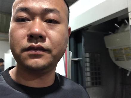 三菱系统中断攻丝程序怎么退回#钻攻机 #四轴加工中心 #加工中心 #cnc加工 #机加工 #零件加工 #cnc编程 #cnc加工中心 #钻攻中心 #电脑锣