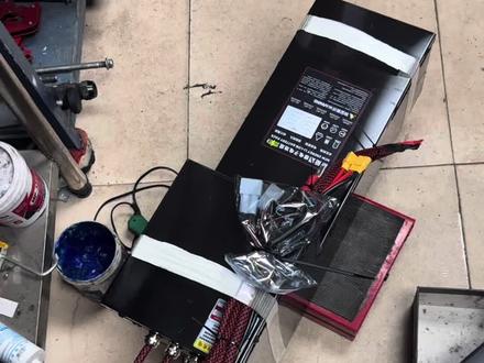 九号E300p mk2原厂电池续航不够升级一个麒麟160安电池续航直接翻倍!动力比原来的电池还要猛!还可以装着M5 Fx这些车型#九号e50s #九号e300p #九号e300pmk2 #九号电动 #电摩