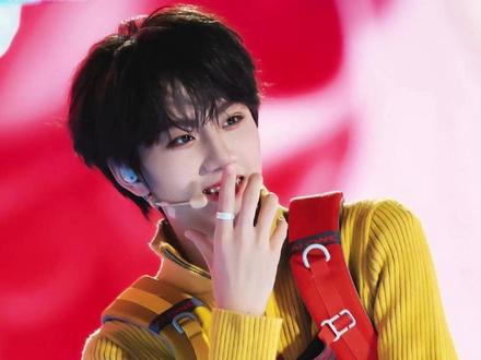 废柴逆袭成男主这条路 未免也太艰难了 #李煜东 #TF家族四代 #TF家族 #心疼 #东毛