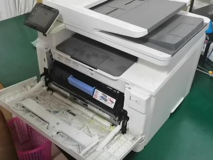 惠普彩机硒鼓取不出来,怎么办?
