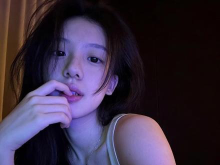 当我把一张平平无奇的照片发给豆包,于是我得到了….#豆包p图已经nextlevel了 #豆包ai #豆包指令#给豆包一张平平无奇的照片 #爆改 豆包ai指令