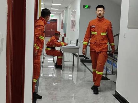 莫名变成了替身#你可以永远相信中国消防 #消防员的日常 #欢乐时光