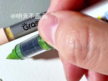 1分钟画治愈系小花~ 简单又好看的春日雏菊!!
#丙烯马克笔 #绘画教程 #零基础学画画 #画花花 #一起学画画