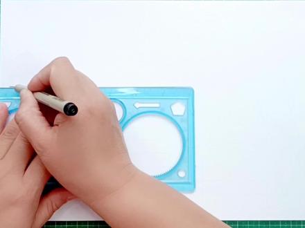 先替孩子收藏这款简单又漂亮的九九乘法口诀表手抄报吧,很快用到 #手抄报 #手抄报模板 #九九乘法表手抄报