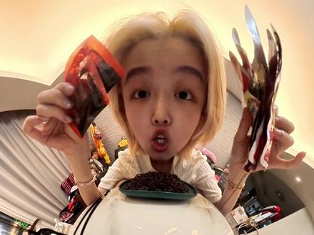 《双倍辣鬼椒面➕缺牙齿》#爱情宝典 #甜妹 #185腹肌 #双人