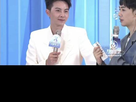 最优秀的主播~余泽323#抖音年度盛典 #愿所有的美好和期待2023都能如约而至 #闪闪发光的少年 #每一个精彩瞬间都值得记录