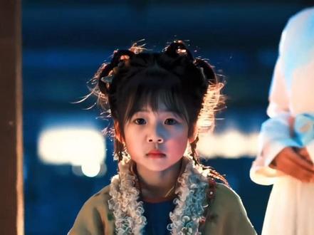 看到这个画面终于明白了小说里的“如一束光出现在我生命中,把我拉出深渊。”#少年帝后 #琢玉