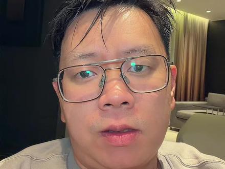 我的梦中情车蔚来ES9就这么来了哈哈哈 证件照还是朴素了点哈#蔚来ES9 #电动兄弟
