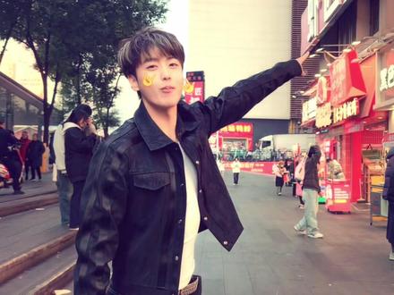 来长沙炸街咯#跳手势舞就要用手势舞特效 #如果说是真的爱我舞蹈挑战