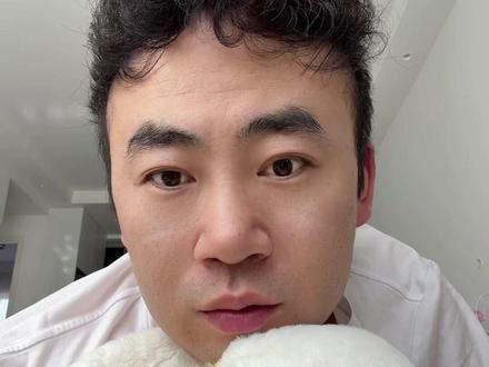 #林俊杰宣布恋情 那么,距离好听的歌还有多远呢?#赵旧聊 #自媒体创业 #口播 #老夫少妻