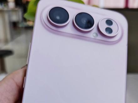 荣耀现在很多新款右侧多了一个键,你知道怎么使用吗#荣耀手机 #荣耀500 #荣耀power2 #AI键 #手机使用技巧