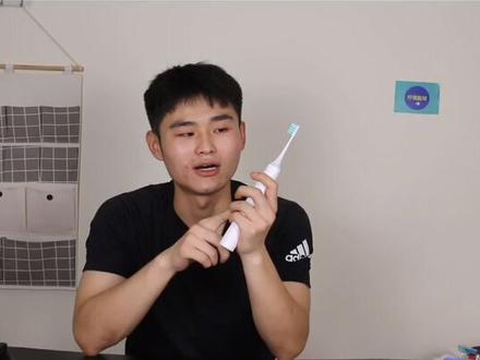 这个牙刷值得买不&一个肥宅早上是如何洗漱的......#护肤