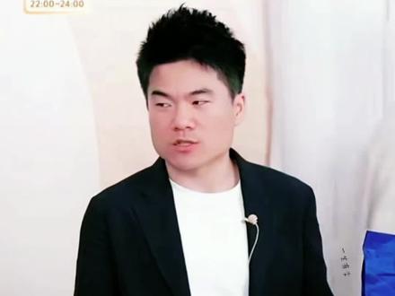 宇辉对菲菲的评价#董宇辉 #董宇辉出圈四周年 #董宇辉拥有暖评最多的评论区 #与辉同行