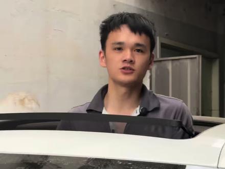 你的车保养的时候,天窗排水孔疏通了吗?#天窗排水管堵塞 #拆装地毯 #车内进水