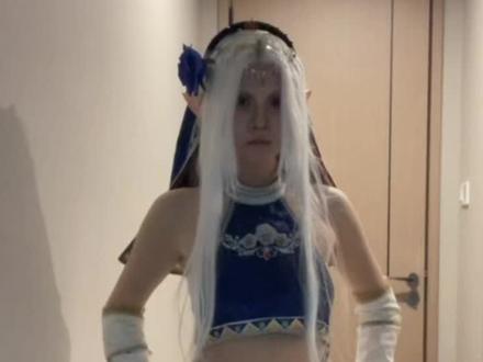 跳抖舞很没天赋了 #无不良引导 #娼年德古拉#cos #池咲弥撒