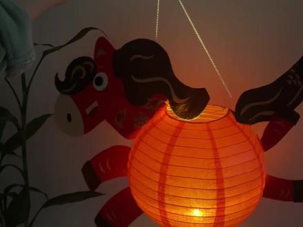 小马灯笼超喜庆🏮 #新年装饰 #马年装饰 #亲子手工#幼儿园新年 #幼儿园新年环创