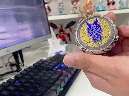 奥迪双钻 怒涛龙王 觉醒系列 带灯光二介代剑玄陀螺 654121 拆卸换电池方法视频#奥迪双钻 #陀螺 #陀螺对战 #剑旋陀螺 #网红玩具