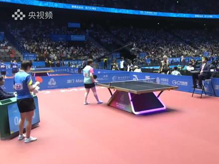 王曼昱打疯了!狂轰3-0横扫,蒯曼惨败被零封!