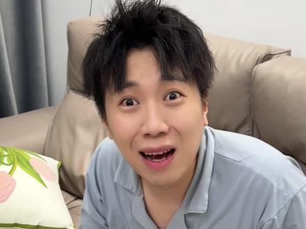 山子还是一如既往的稳定发挥… #搞笑 #整蛊男友