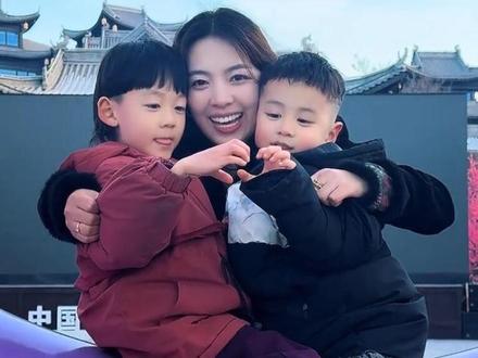 太行山上过大年还是得来司徒小镇呀#中国文旅康养第一城 #太行山上过大年 #华夏文明夜读课 @晋城融媒