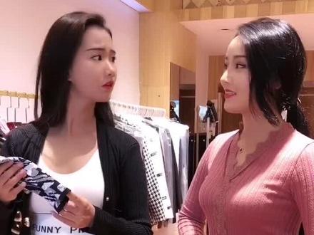 哈哈,这小姑娘真傻,老板亏大了!你们说对不对……