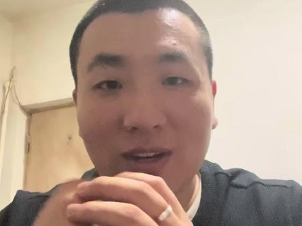 网红恋爱里,流量和真心本来就难分清。咱们就当个瓜看看,别上头,也别跟风网暴。后续有瓜我接着跟你们唠!#良子安娜 #安娜 #创作者扶持计划 #诶呦 #良子安娜吃瓜