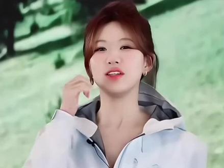 演唱会开在曼谷的原因
闺蜜说因为没有抢到过你的场地,又想到好久没有和海外的粉丝见面了所以开在了曼谷#赵露思#赵露思曼谷演唱会#明星和粉丝的双向奔赴#赵露思和粉丝的双向奔赴