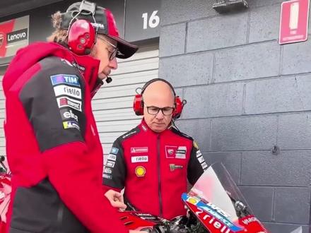 MotoGP赛场撞车有多烧钱?一笔笔账单算完彻底震惊 #motogp #摩托车 #赛事 #科普 #烧钱运动合集