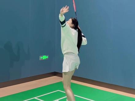 吊球教学来啦 #羽毛球教学 #日常训练